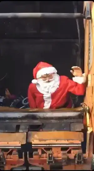 muellauto weihnachtsmann